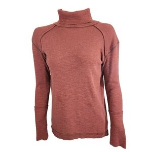 Elegant Cowl Neck Sweater in Rust